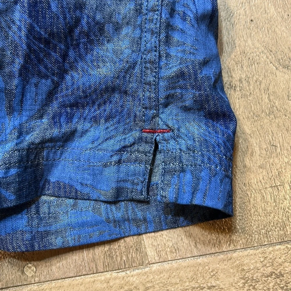 Banana Republic slim fit shirt, Large, NWT